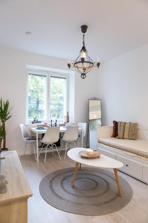 Kotoisa & Tyylikaes Keskusta-Asunto Neljaelle! Apartment Tampere Ngoại thất bức ảnh